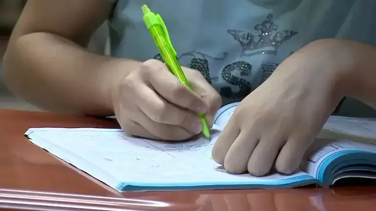YÖK'ten vakıf üniversitelerine ücret artışı freni